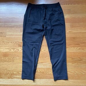 Lululemon Black Zig Zag Print Pull On Drawstring Joggers